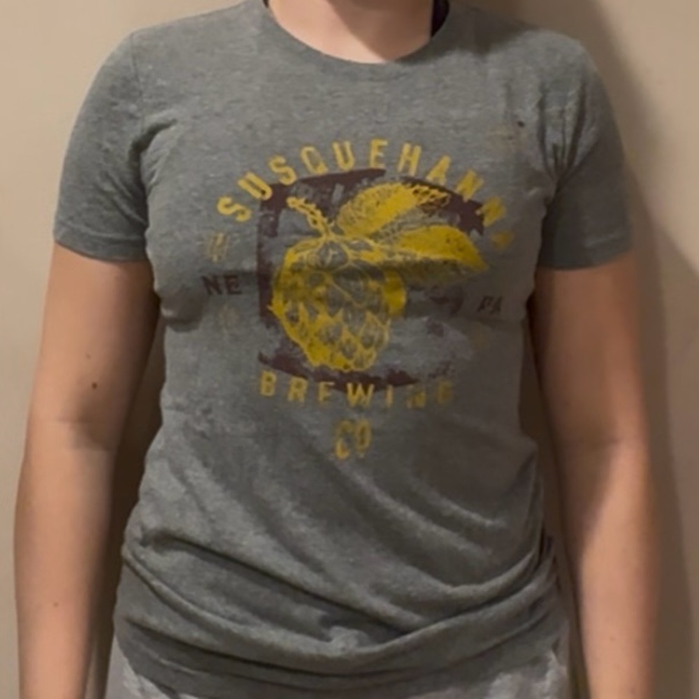 BREWERY GRAPHIC TEE